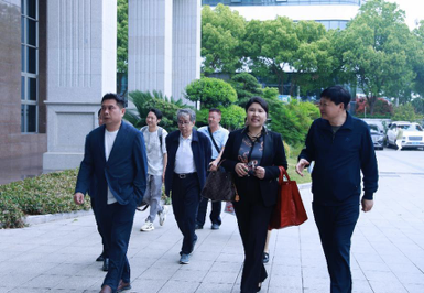 4月25日文旅咨询—《东方魅力 城市形象栏目》传承家文化篇  传承宗亲文化 走访特色企业