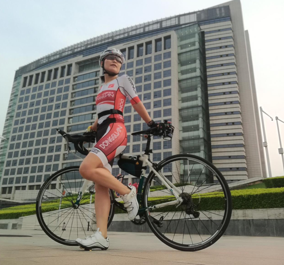 “鲲鹏径”全球铁人传奇之李妙仪——从外交官到铁人健将的非凡篇章