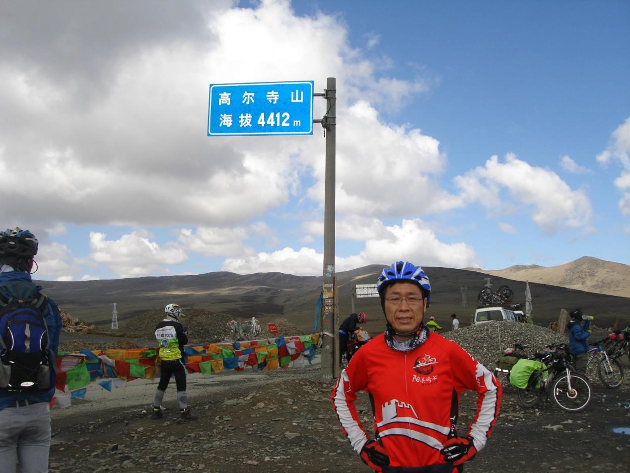 “鲲鹏径”全球铁人传奇之臧士宾:铁三之路,平凡人生的非凡跨越