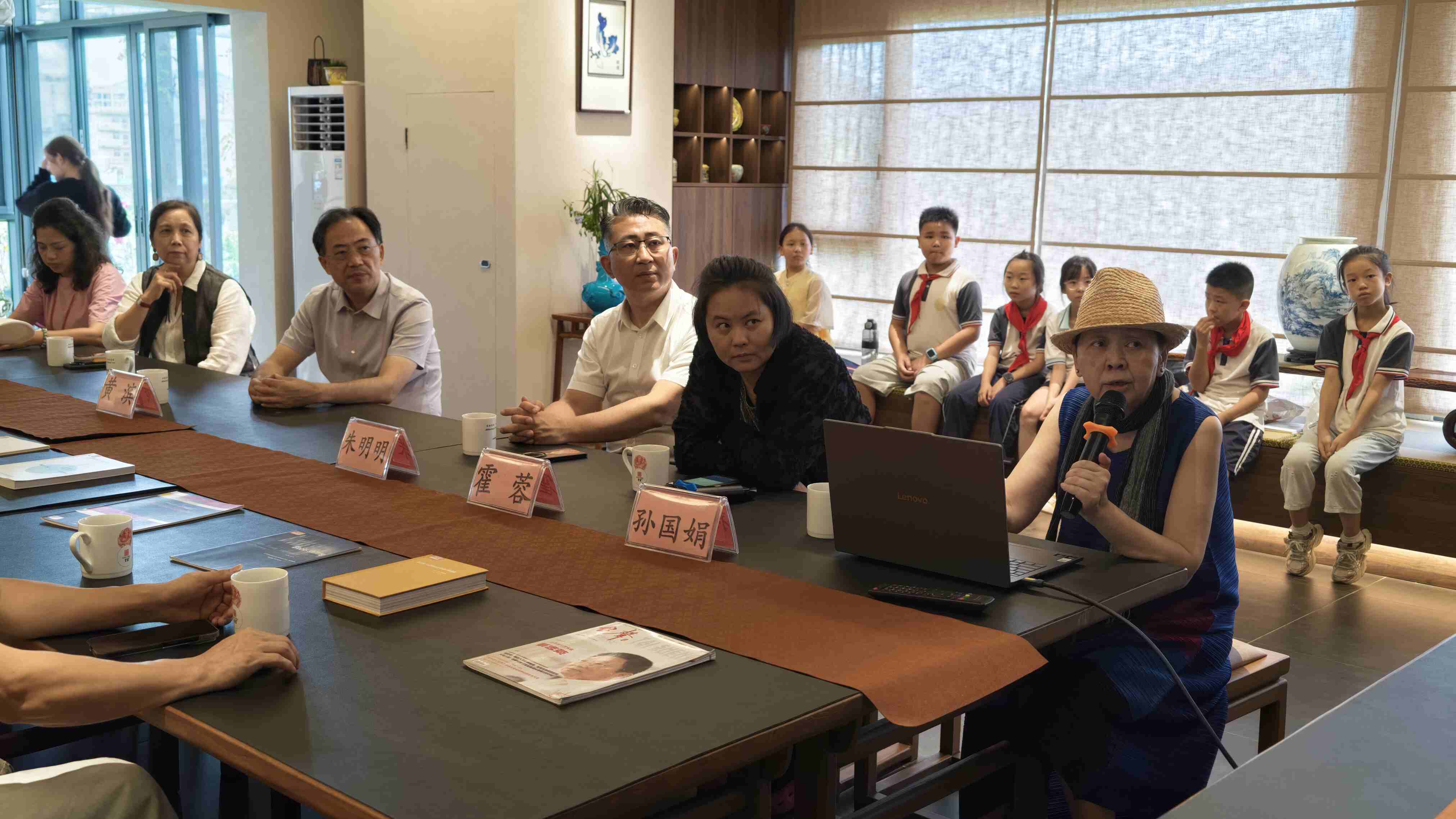 千年瓷都焕新艺韵|中国高规格女性艺术家文献展登陆景德镇皇窑