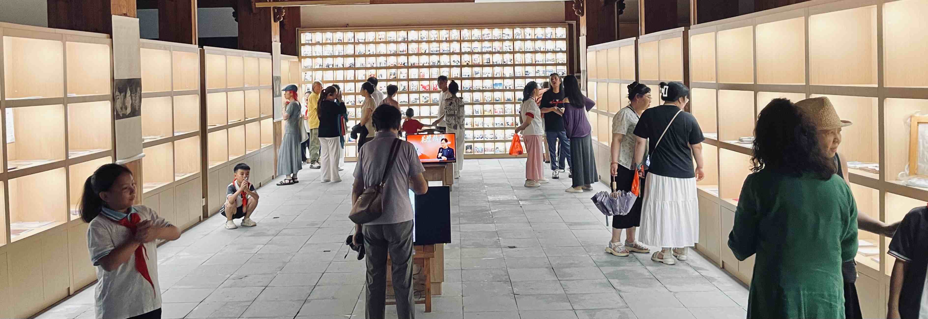 千年瓷都焕新艺韵|中国高规格女性艺术家文献展登陆景德镇皇窑